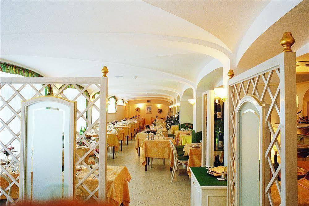 Hotel Solemare Beach & Beauty Spa Иския Екстериор снимка